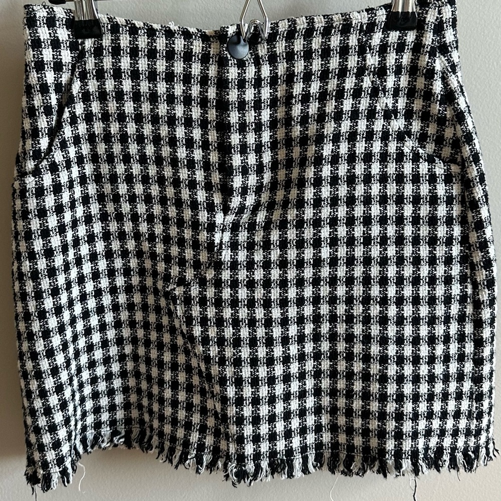 Zara Tweed Houndstooth Mini Skirt - Black & White - Size S